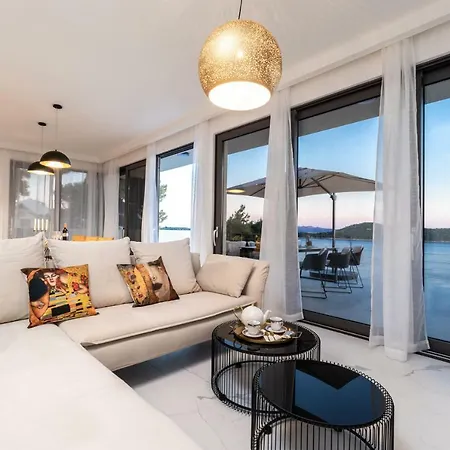 Desire Villa *